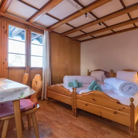Burcher Haus 1- Og S-o Lägenhet Riederalp